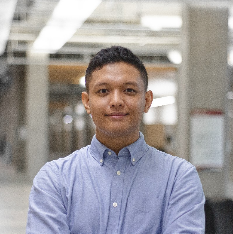 Portrait of Michael Urbiztondo